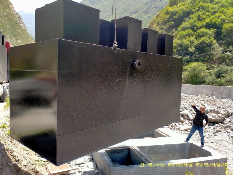 四川污水处理机器价格